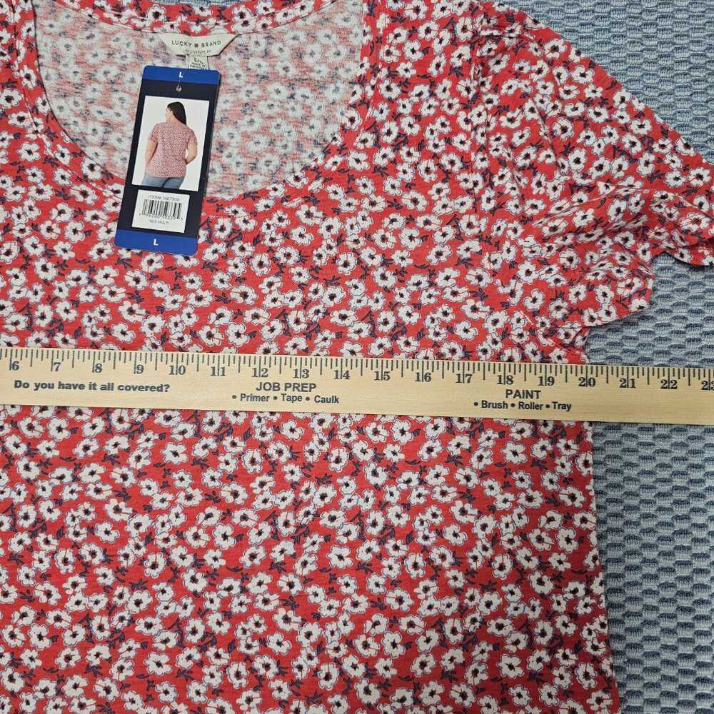 NWT Lucky Brand Women's Red & White Flower Printed Knit Top Shirt - Size Large - Picture 5 of 6